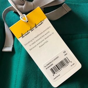 XS Figs jogger scrub bottoms NWT